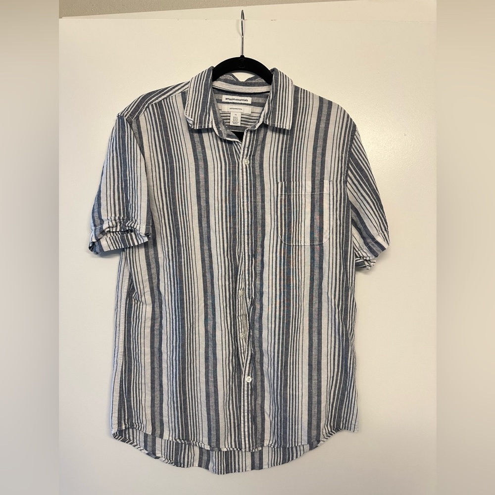 Linen short sleeve button-down